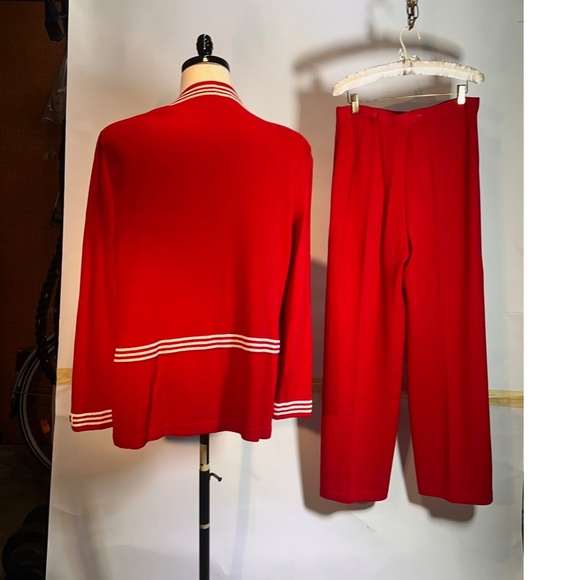 ST. JOHN COLLECTION KNIT 3-PIECE SET - Picture 5 of 7